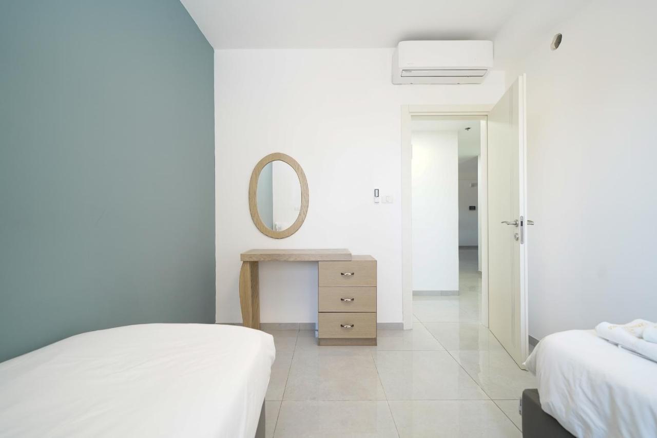 Appartement Maorissimo Tower à Acre Extérieur photo