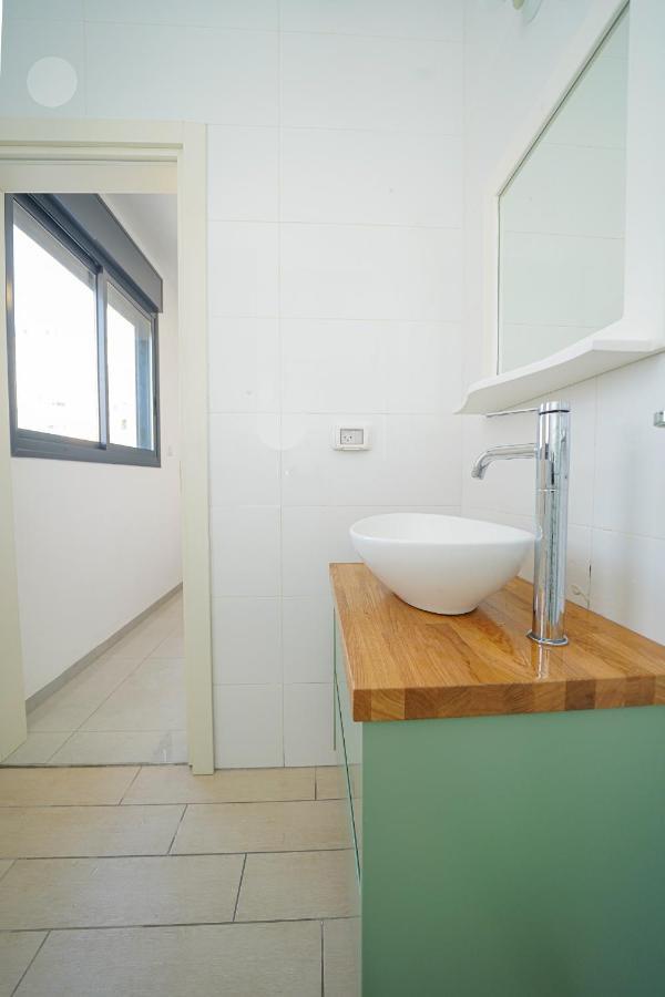 Appartement Maorissimo Tower à Acre Extérieur photo
