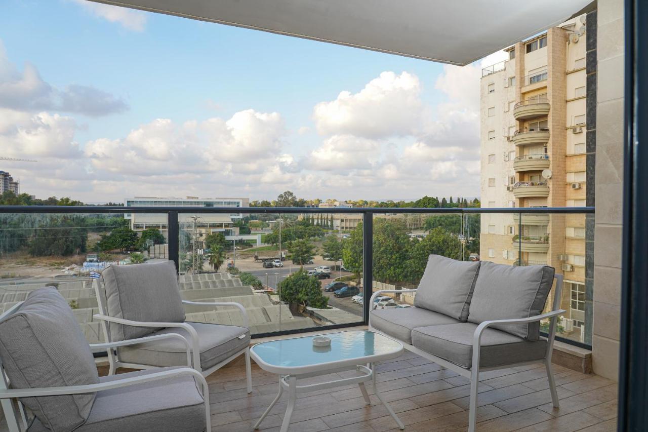 Appartement Maorissimo Tower à Acre Extérieur photo